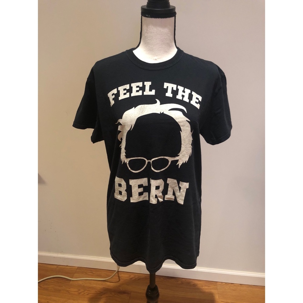 Feel the Bern T-Shirt Size Medium